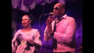 Cayduruus Halyeey Cishadu ilahay LIVE Performance in Manchester 2013 [upl. by Eimrej882]