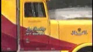 2002 AirPower Over Hampton Roads  Shockwave v John Mohr [upl. by Airretnahs]