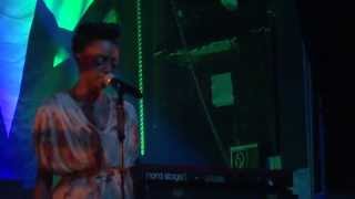 Morcheeba  Trigger Hippie  Live  Docks Hamburg  112013 [upl. by Concettina]