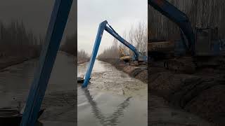 Long Arm Excavator for Dredging River Channel Rehabilitation [upl. by Gloriane418]