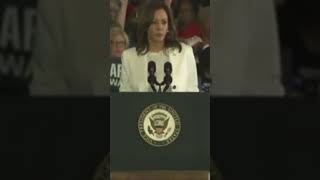 Kamala Harris absolutely destroys a heckler This is why Trump’s terrified to debate the VP [upl. by Inama]