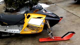 2005 skidoo rev 440800 ptek walk around [upl. by Trescott]