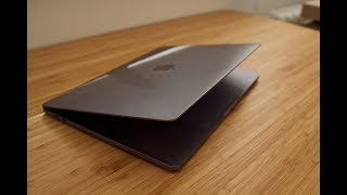 MacBook Pro 13quot 2018 LangzeittestReviewErfahrungsberichtdeutsch [upl. by Enaira]