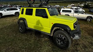 Manejando Suzuki Jimny 5 puertas en ciudad Comentarios sobre este juguetote [upl. by Enillebyam]