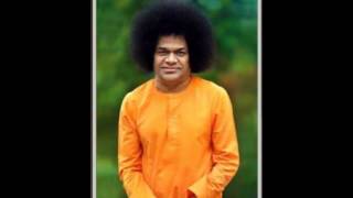 Enna Thavam Seidhalo Easwarmma  Bombay Jayashree  Sathya Sai Devotional Song [upl. by Cchaddie]