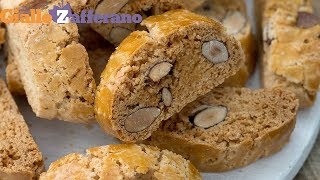 Cantucci  Ricetta in 1 minuto [upl. by Bertold]