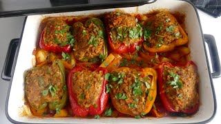 Фаршированные перцы на овощной подушке в духовке Это не только вкусно  Это еще и красиво [upl. by Hennessy]