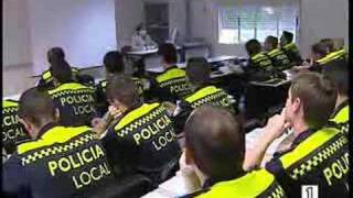 Reporteros del Telediario  Policía local [upl. by Nirtiak]