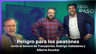 Peligros para los peatones CedaElPaso [upl. by Artied]