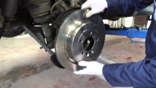 Changing the rear discs and pads on a Range Rover Sport [upl. by Hserus]