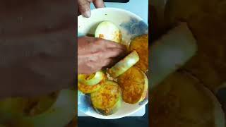 Recipe of Begun Bhaja Easy Bringal Fry foryou shortsvideo [upl. by Ytte]