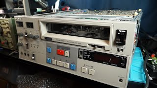 Sony VO7600 UMatic VTR  Repair and Overview [upl. by Viccora]