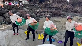 Jeju Haenyeo Divers [upl. by Luann106]