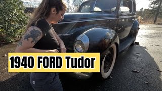 1940 FORD TUDOR  Trim Rings Wheel Change [upl. by Lombardy]