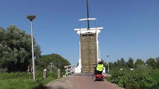 Brugopening Wittebrug Nieuwerkerk ad IJssel Ophaalbrug Drawbridge Pont Levis Klappbrücke [upl. by Ddot945]