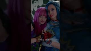 Mal and Evie 💜💙🍎 descendants firstshortvideo besties [upl. by Sidwel]