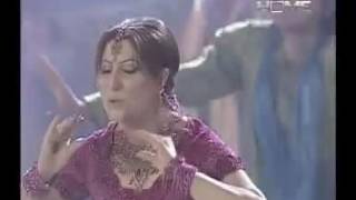 ARIF LOHAR SAIMA DANCING DUM GUTKU JUGNI PTV AWARDS [upl. by Lory877]