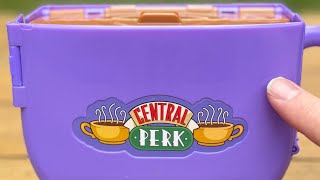 The Polly Pocket Friends TV Central Perk Compact Coffee Cup Shaped pollypocket friendstv toys [upl. by Eisac]