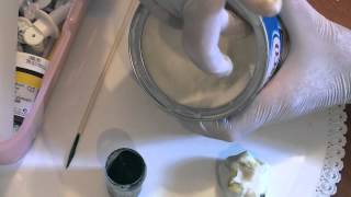 Tutorial come colorare la pasta di zucchero [upl. by Gladine]