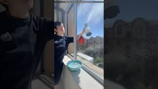 Magnetic Cleaner Shine Your Window from the Inside [upl. by Ecnatsnoc]