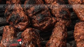 Pasta de Mici  Mititei la gratar  Reteta de Mici Romanesti [upl. by Dlorej]