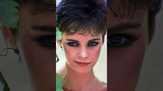 Sheena Easton 60 Second Bio [upl. by Keynes]