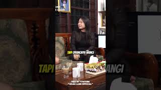 INI ALASAN BERNADYA SUKA PAKAI BAJU WARNA HITAM indrajegel bernadya borisbokir agaklaen podcast [upl. by Nawud]