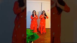 Lagdi hai Thai weddingsangeetdance sangeetchoreography momanddaughterdance bollywood [upl. by Janet]