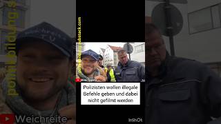 Kamera schützt Reporter Weichreite vor Polizei Tyrannen [upl. by Eirod304]