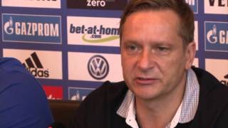 Frauen auf der Trainerbank SchalkeManager Heldt quotWarum nichtquot [upl. by Cherin137]