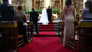 Protocolo de Entrada a la Iglesia en una Boda Católica [upl. by Procora]