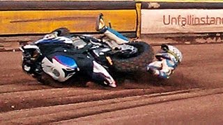 BMW S 1000 RR Mit 200 PS auf dem Speedway [upl. by Akcirederf]