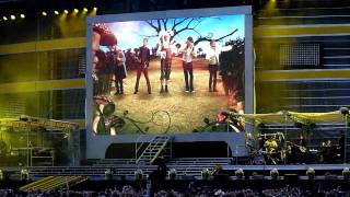 Take That Progress Live Wembley  Robbie intro [upl. by Asylem]