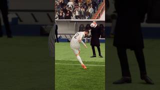 ¿QUÉ OCURRE SI DISPARAS A TU ENTRENADOR EN FIFA [upl. by Steinway621]