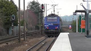 BB27300 et VB2N  Départ de la gare de Vernouillet Verneuil sur la ligne J du Transilien [upl. by Ciardap]