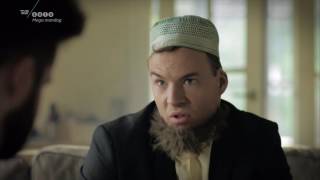 Simon Talbots Sketch Show  Muslim dørtildør prædken [upl. by Viguerie]