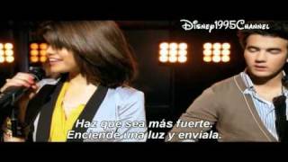 Videoclip Disney ChannelMiley Cyrus Jonas BrothersDemi Lovato y Selena GomezSend it on [upl. by Ttenaej51]