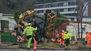 Kæmpe maskine ligger på skinnerne ved Aarhus [upl. by Ahsiam]