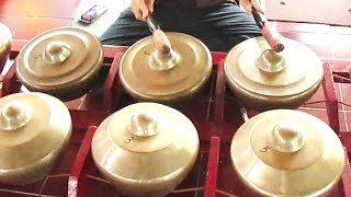 JAVANESE GAMELAN MUSIC  Kecubung Sakti  Balai Budaya Minomartani HD [upl. by Mable370]