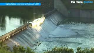 Archive footage Saylorville Dam pneumatic crest gates lowered in 2010 [upl. by Ahsenak]