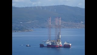 Platform quotASKEPOTTquot rig of STATOIL taking shelter in Corcubión bay CABO FISTERRA Finisterre sea [upl. by Eseilenna]