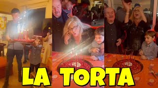 Mara Venier e il momento della torta con i suoi nipoti [upl. by Aysab949]