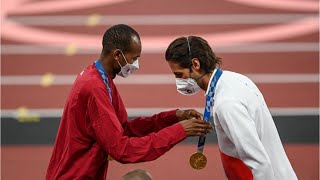 Ecco perché Tamberi e Barshim si sono scambiati sul podio le medaglie [upl. by Pogue]