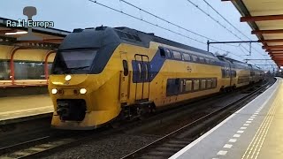 Virm 9552 vertrekt als IC Almere Oostvaarders uit Station Almere Buiten [upl. by Gordan]