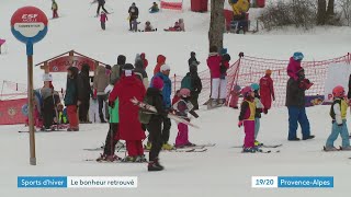 A Ancelle la réouverture de la station de ski attire les foules [upl. by Tnayrb]