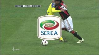 Ronaldinho crazy skills Vs Chievo 2011 HD [upl. by Emile]