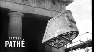 The Quadriga Of The Brandenburg Gate Is ReInstalled 1958 [upl. by Moorish824]