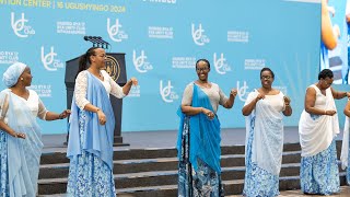 REBA Ababyeyi kandi Abayobozi bakuru bu Rwanda babyina kinyarwanda [upl. by Netnilc]