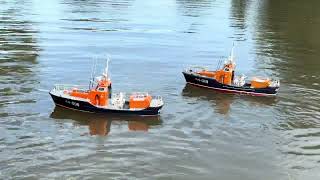 Two 112th Scale Waveney Lifeboats from Barry Dock and Hartlepool [upl. by Zelig779]