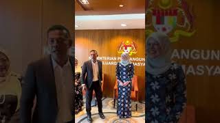 Promosi Program Wanita Rina Harun Dan Rosyam Nor Dikritik [upl. by Niak]